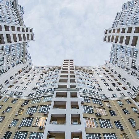 Arkadiya Hills Family Apartment Odesa Exterior photo