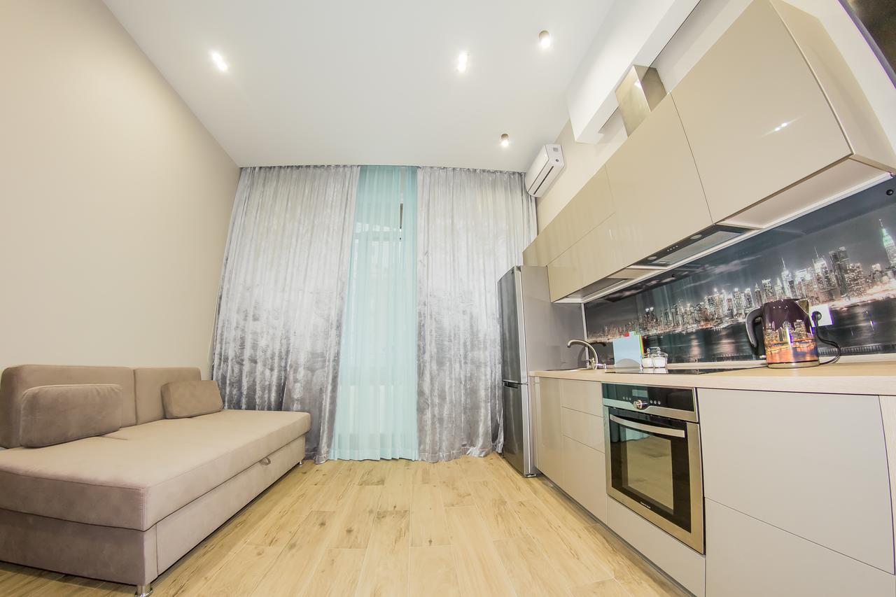 Arkadiya Hills Family Apartment Odesa Exterior photo