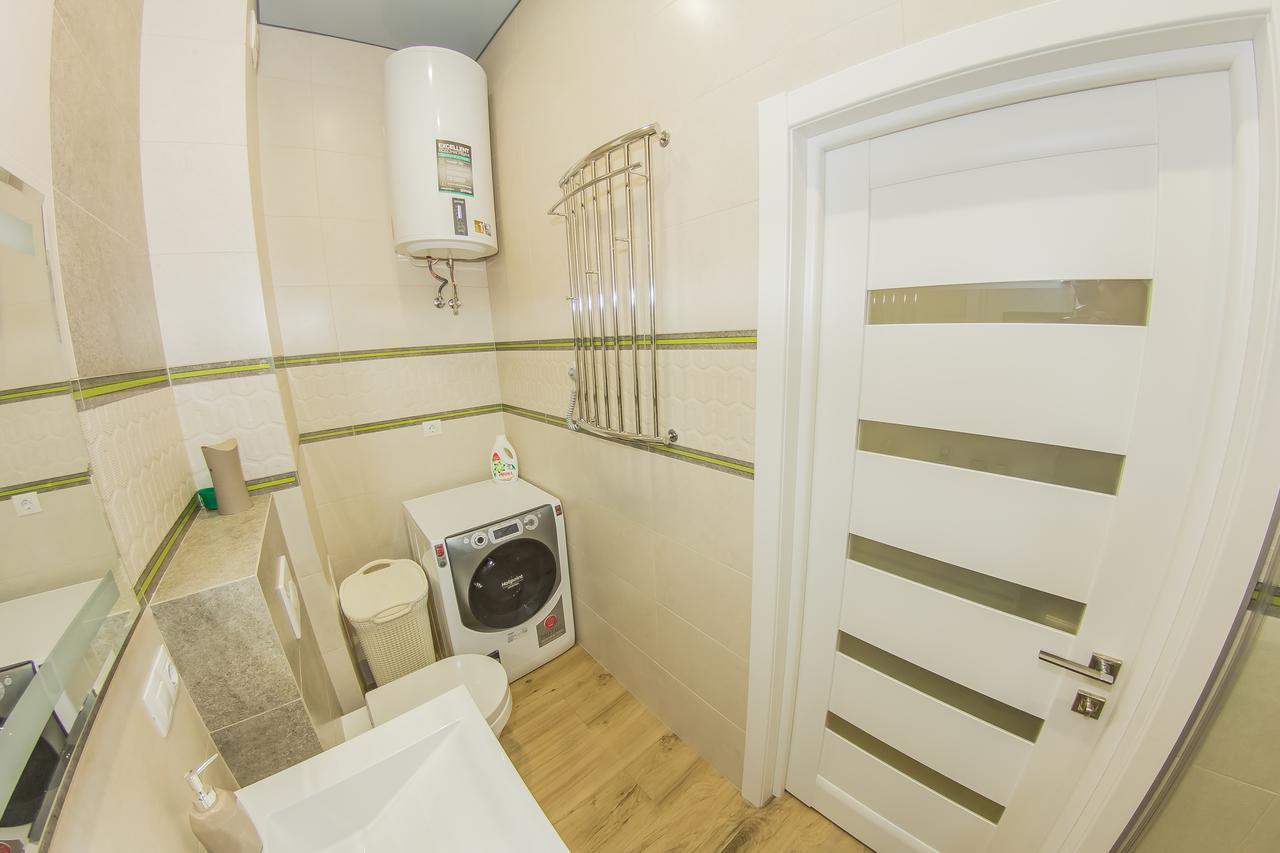 Arkadiya Hills Family Apartment Odesa Exterior photo