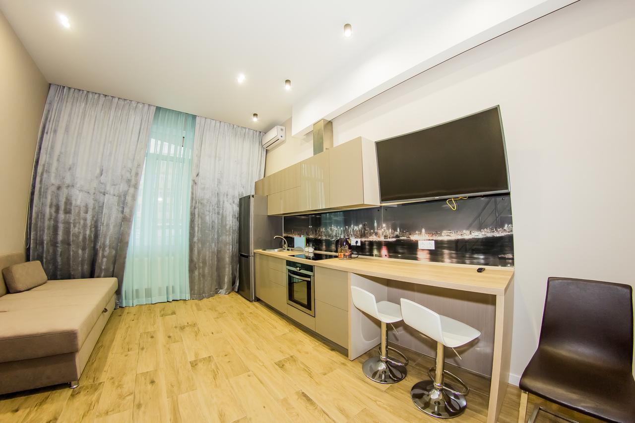 Arkadiya Hills Family Apartment Odesa Exterior photo